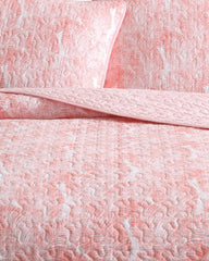 Distressed Water Leaves Reversible 3-Piece King Quilt Set - Bright Coral