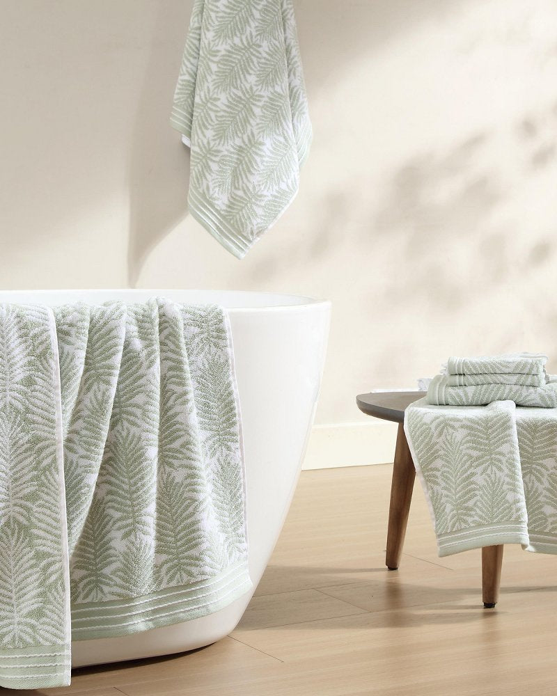 Linear Palms 6-Piece Bath Towel Set - Sage/White