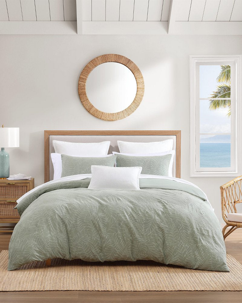 Island Estate Harbor Palm Reversible 3-Piece King Duvet Cover Set - Green
