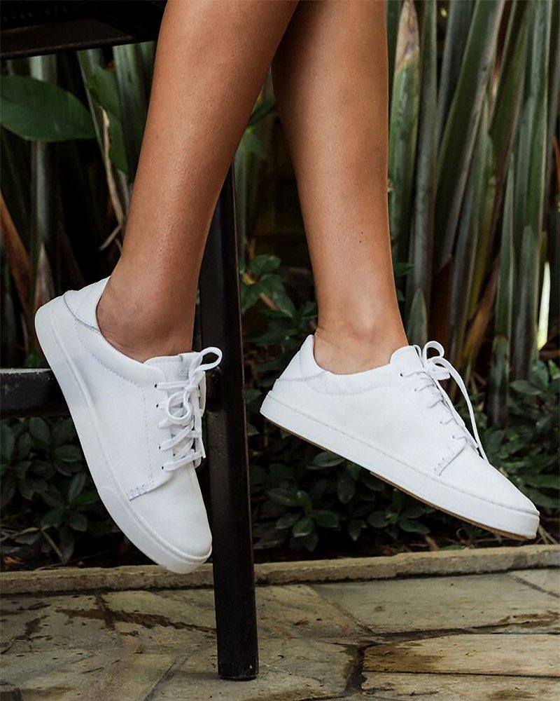 Women's OluKai Pehuea Lī'Ili Sneakers - White