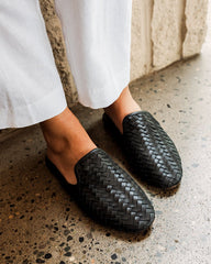 Women's OluKai Mi'i Mules - Onyx