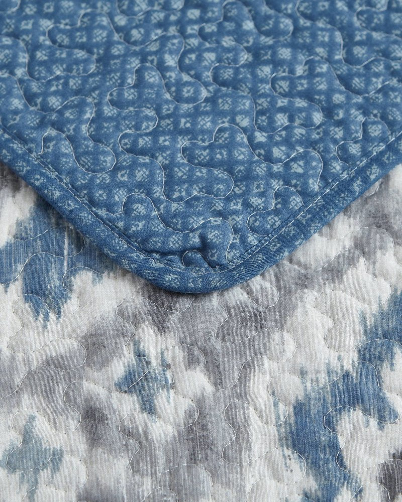 Cape Verde 3-Piece Full/Queen Quilt Set - Grey
