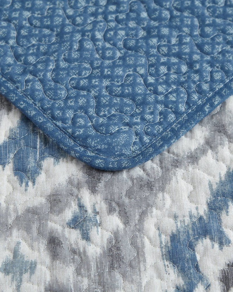 Cape Verde 3-Piece King Quilt Set - Grey