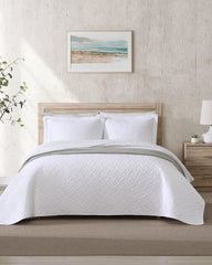 Raffia Solid 3-Piece King Quilt Set - White