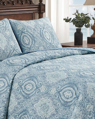 Turtle Cove 3-Piece King Quilt Set - Caribbean Sea