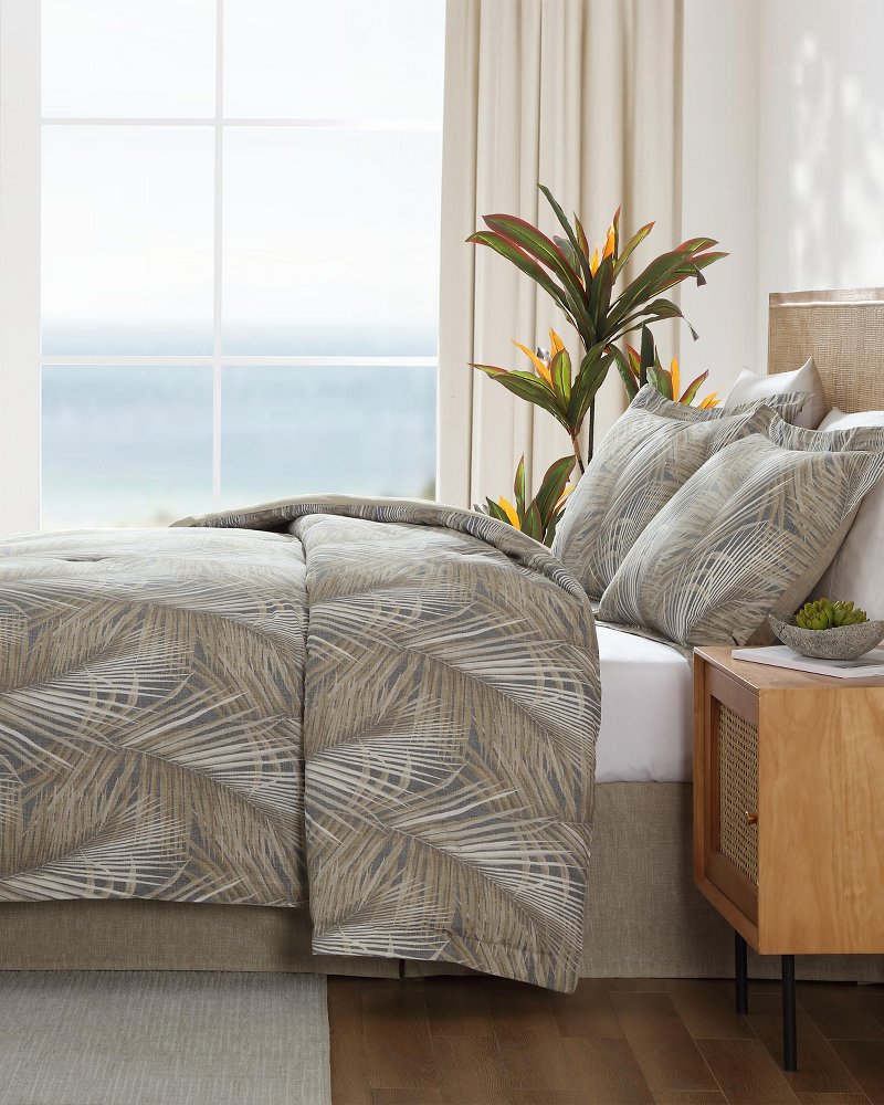 Raffia Palms Reversible 4-Piece King Comforter Set - Grey