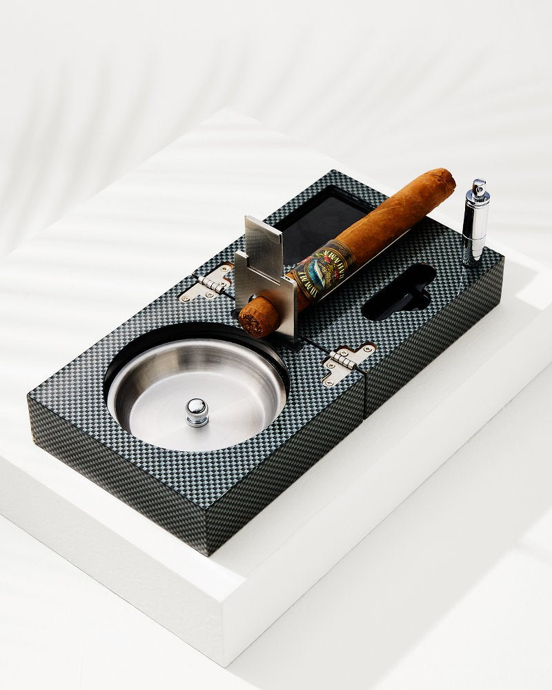 Cigar Accessories &amp; Folding Ashtray Set - Black