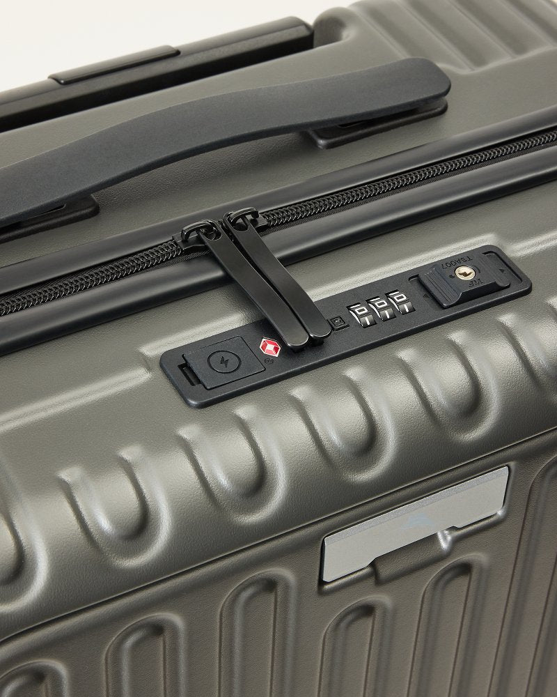 Taylor Hardshell Marlin 26-Inch Suitcase - Grey