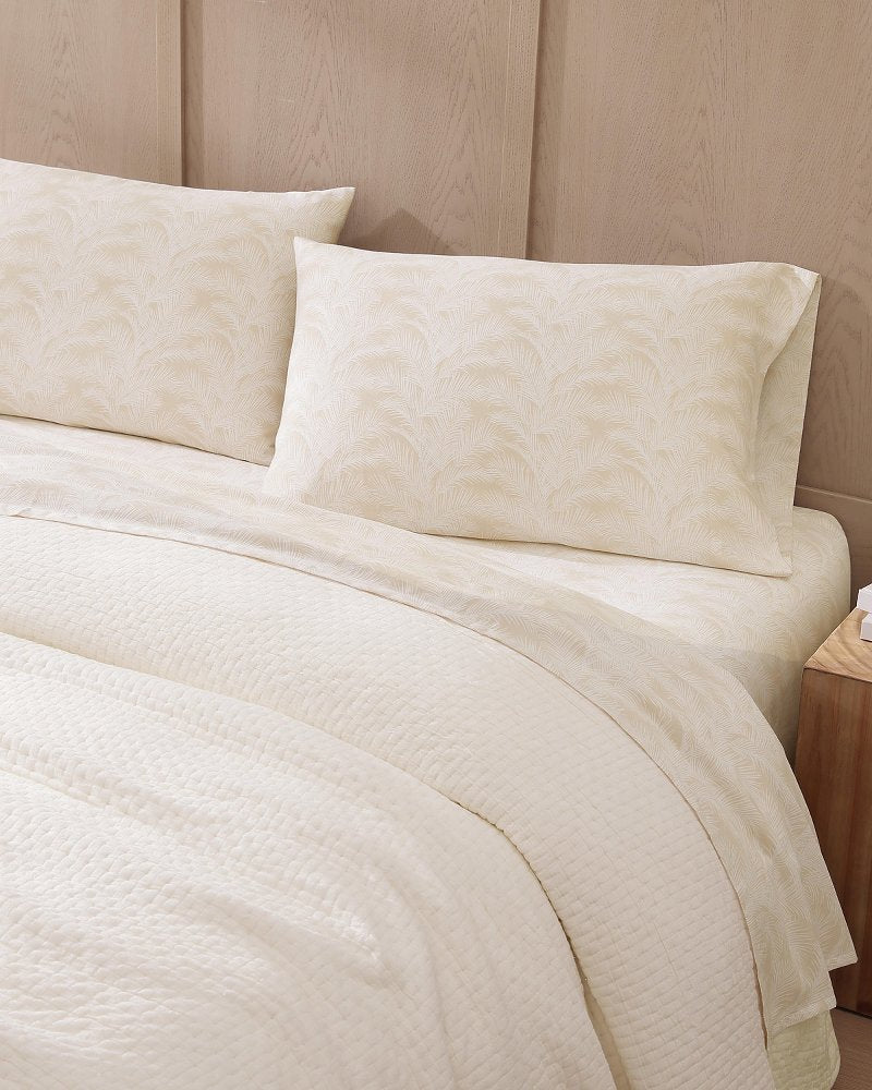 Island Estate Ventura Full/Queen Quilt Blanket - Ivory