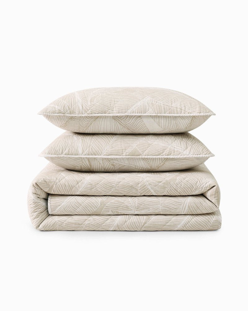 Pebble Palms Reversible 3-Piece Full/Queen Quilt Set - White/Lt Beige