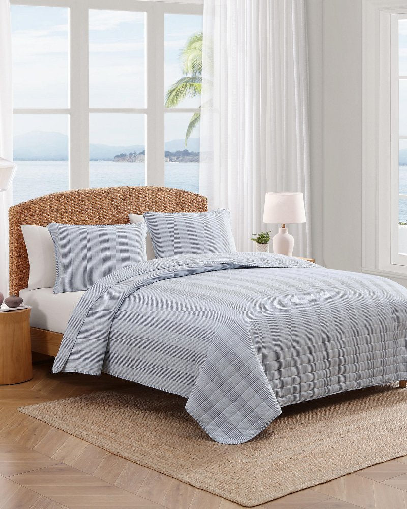 Bahama Weekend Stripe 3-Piece King Quilt Set - Island Blue
