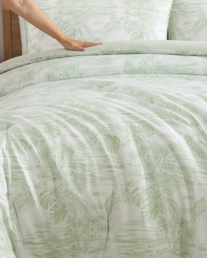 Beach Toile Reversible 3-Piece King Comforter Set - Pistachio Green