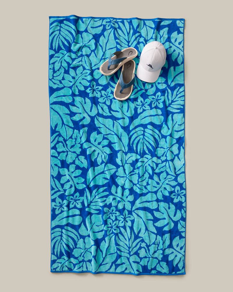 Marine Jungle Woven Oversized Beach Towel - Multicolor