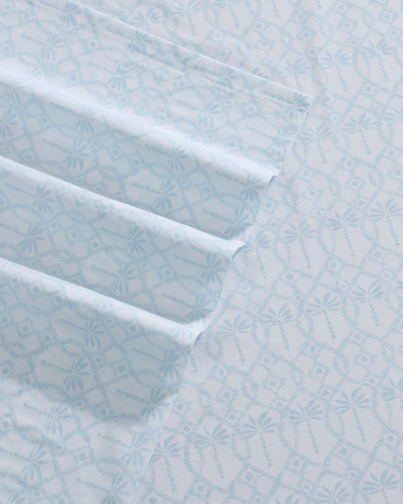 Palm Tree Ikat 4-Piece King Sheet Set - White/Light Blue