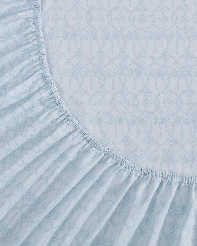 Palm Tree Ikat 4-Piece King Sheet Set - White/Light Blue