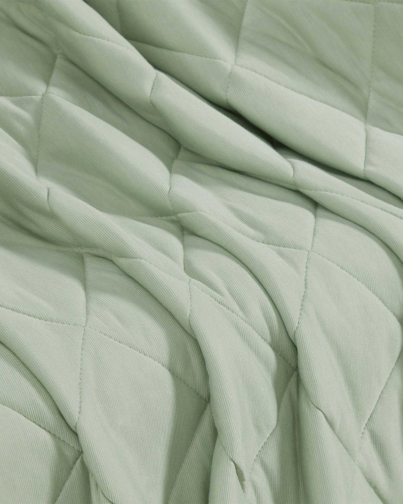 Cool Zone King Throw Blanket - Light Green