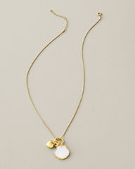 Royal Coast Shell Charm Necklace - Gold