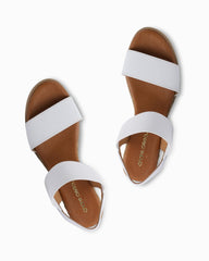 André Assous Neveah Wedges - White
