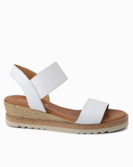 André Assous Neveah Wedges - White