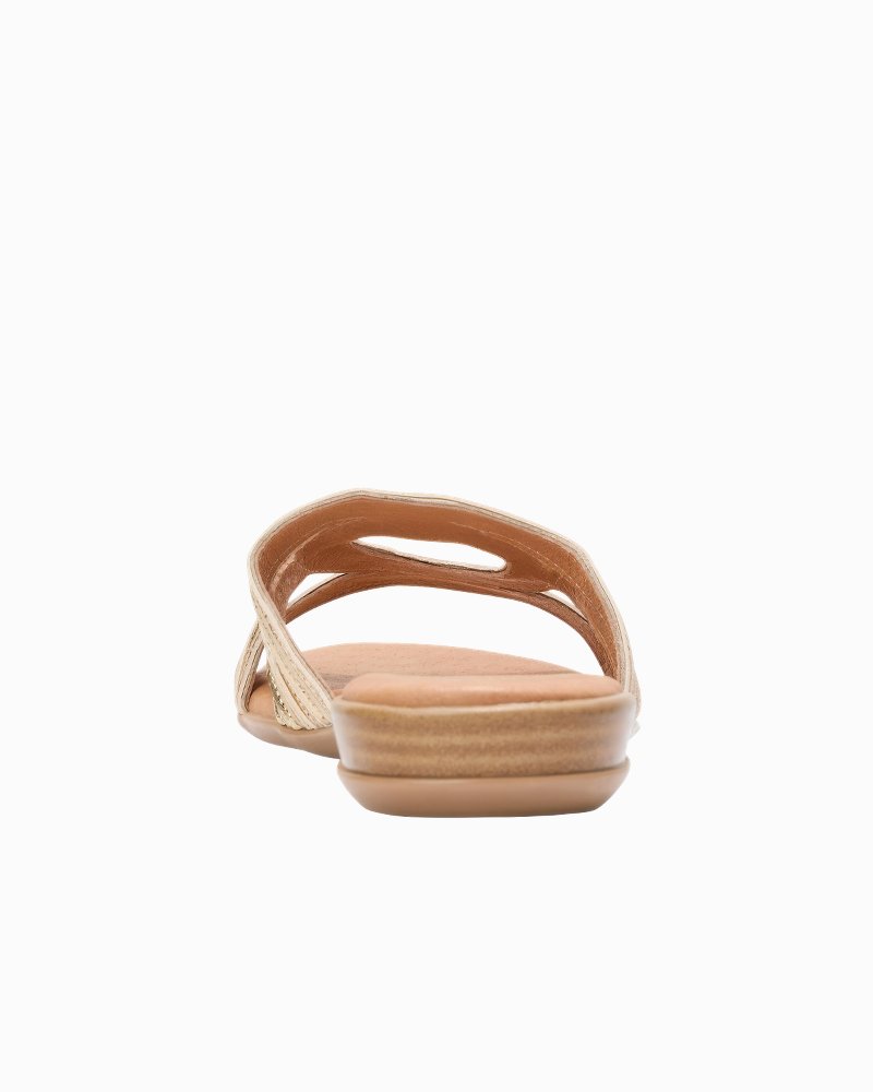 André Assous Nira Featherweights Sandals - Platino
