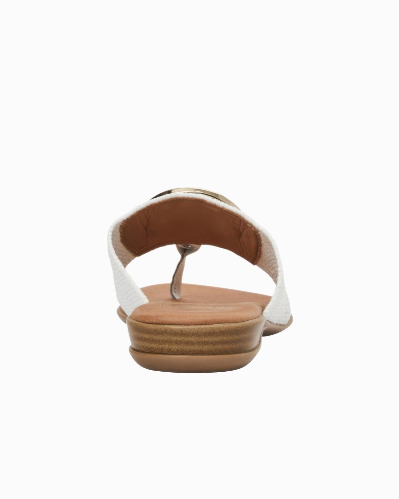 André Assous Nixi Featherweights Sandals - White