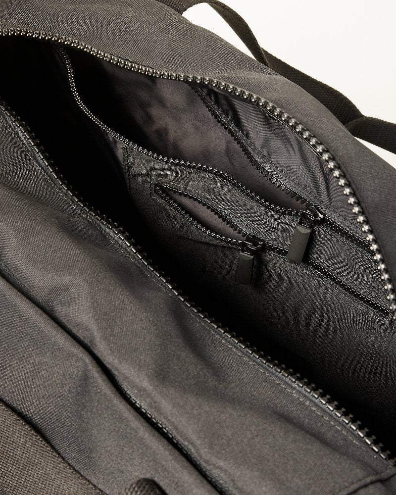 Gatwick Ash Weekend Duffel Bag - Oriall Black