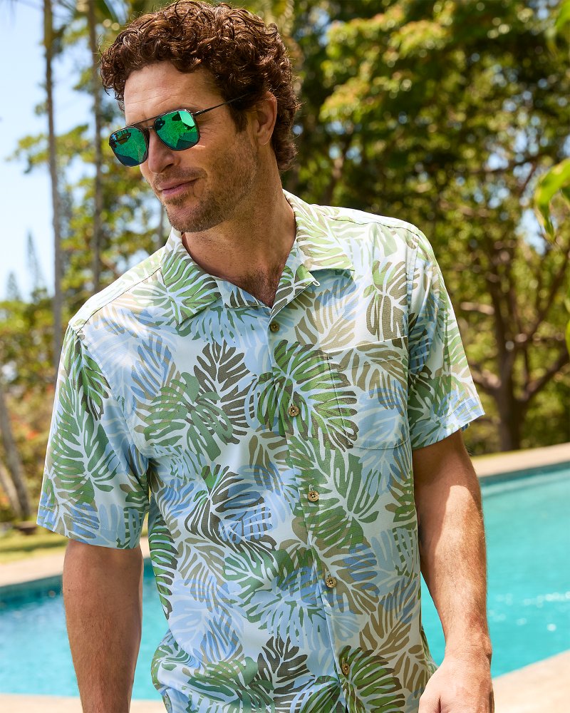 Big &amp; Tall Coastal Ease Jade Jungle IslandZone Camp Shirt - Solitude