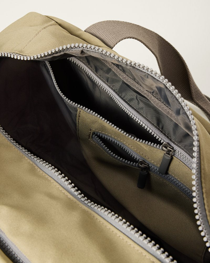 Gatwick Coriander Weekend Duffel Bag - Coriander