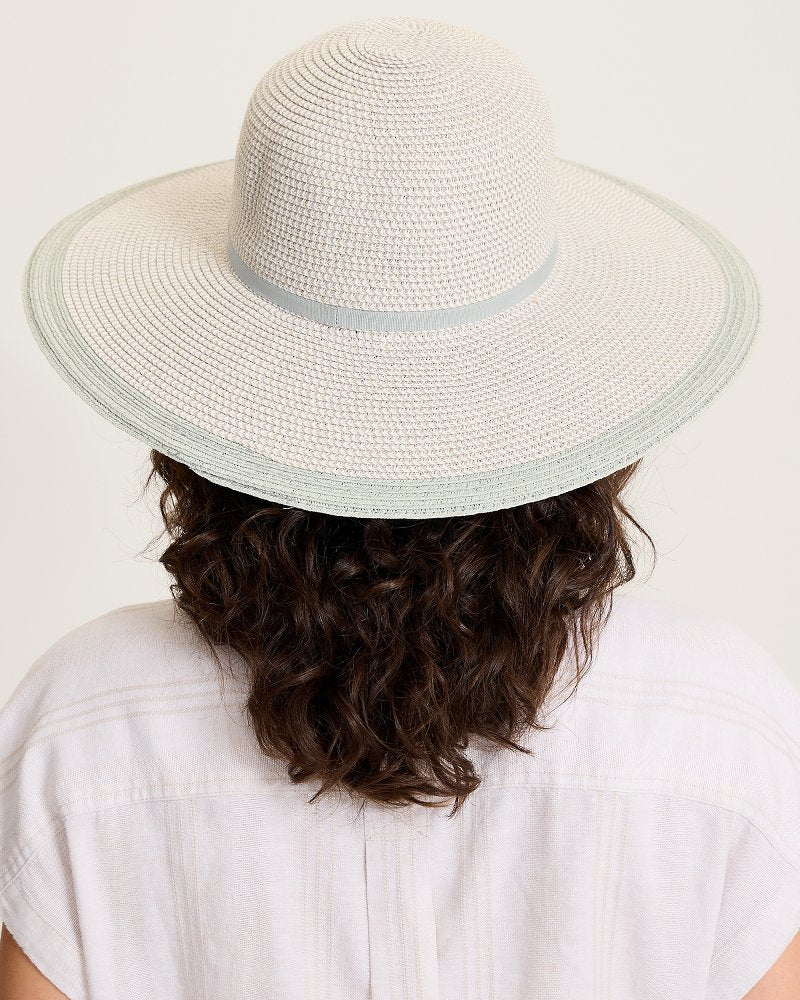 Medium Wide-Brim Dahlia Hat - Grey