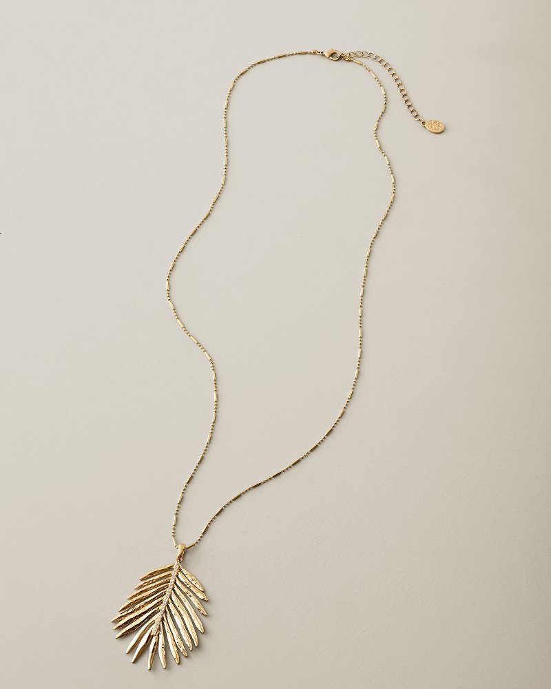 Gold Coast Leaf Pendant Necklace - Gold