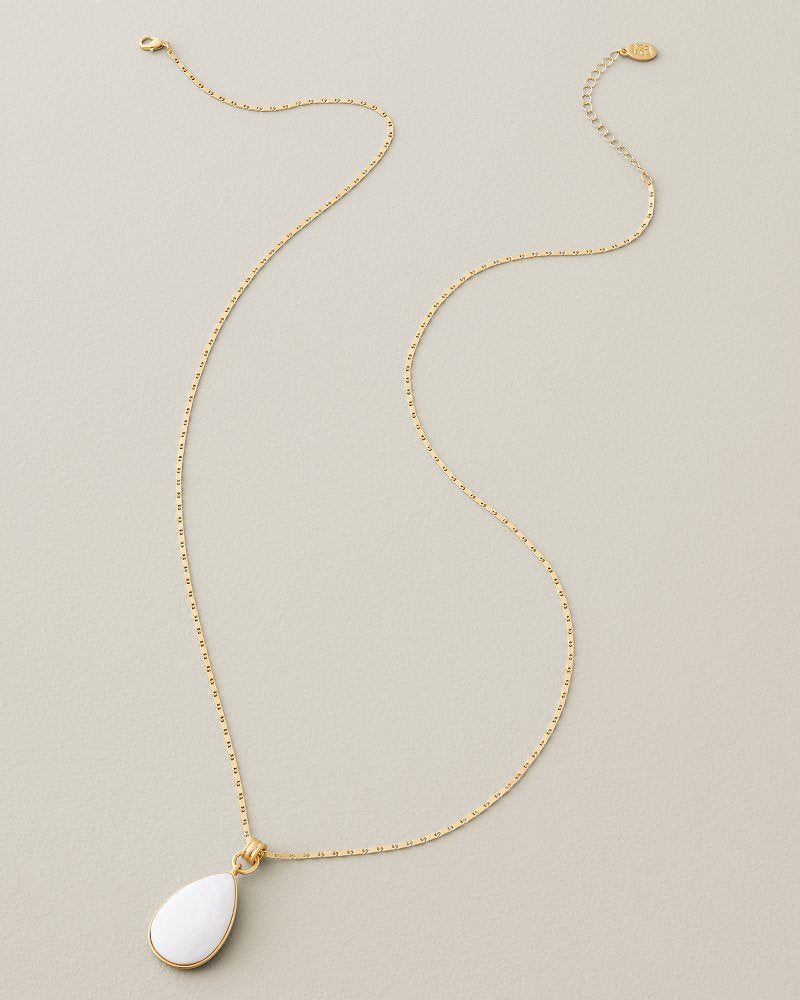 Terra Laguna Mother of Pearl Pendant Necklace - Gold