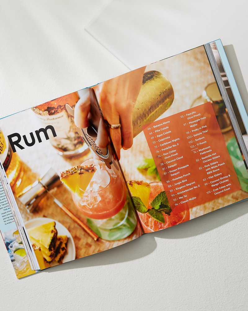 The Marlin Bar Cocktail Book - Multicolor