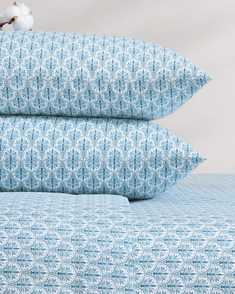 Coastal Batik Blue 4-Piece Queen Sheet Set - Blue