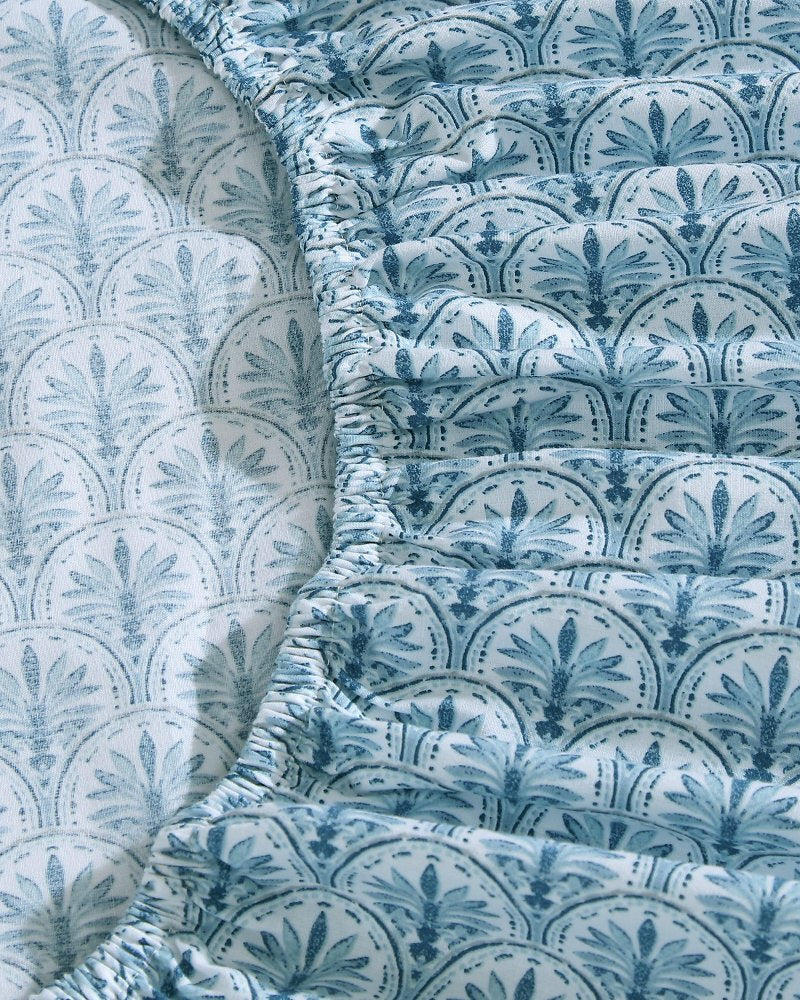 Coastal Batik Blue 4-Piece King Sheet Set - Blue