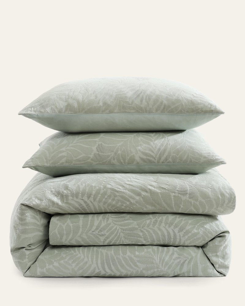 Island Estate Harbor Palm Reversible 3-Piece Full/Queen Comforter Set - Green
