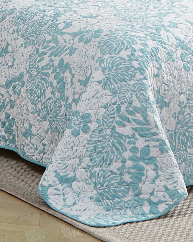 Laguna Beach Reversible 3-Piece Full/Queen Quilt Set - Blue