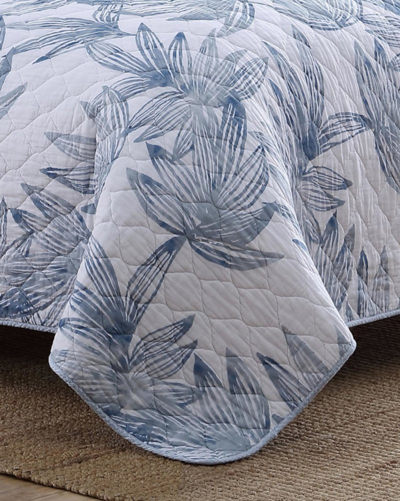 Kayo 3-Piece Full/Queen Quilt Set - Blue