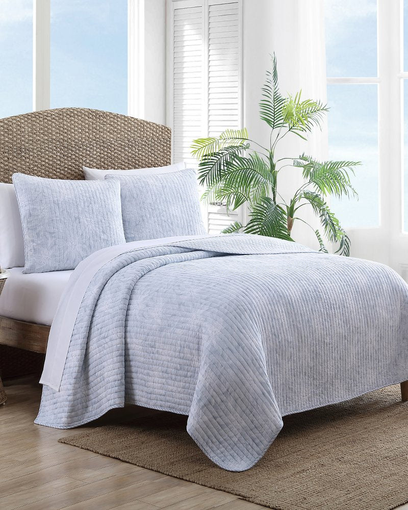 Makena 2-Piece Twin Quilt Set - Blue