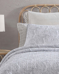 Water Leaves 2-Piece Twin Quilt Set - Grey
