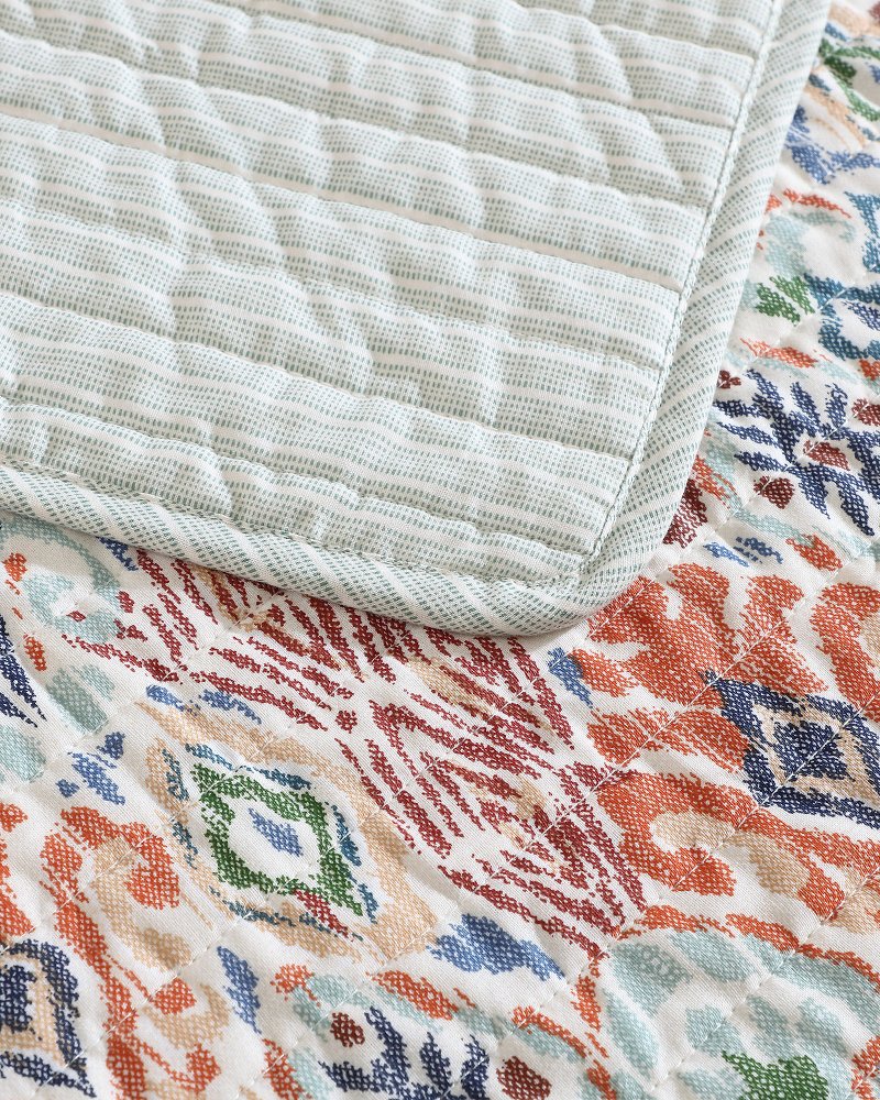 Ikat Tropics Reversible 3-Piece King Quilt Set - Multicolor