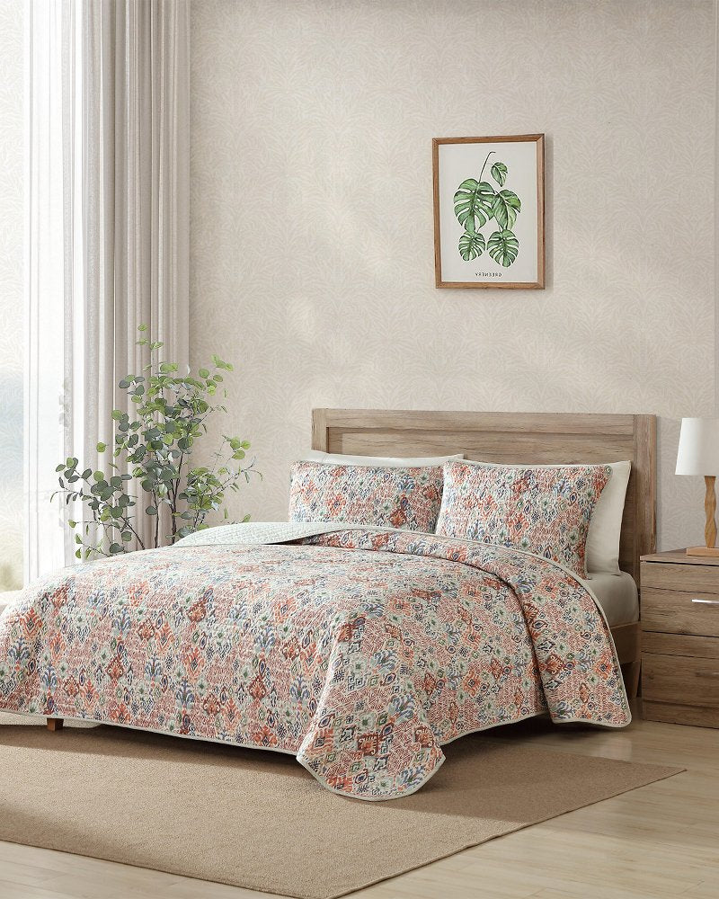 Ikat Tropics Reversible 3-Piece King Quilt Set - Multicolor