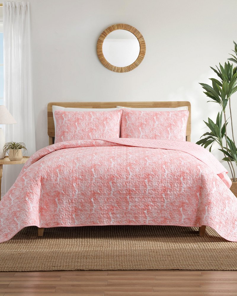 Distressed Water Leaves Reversible 3-Piece King Quilt Set - Bright Coral