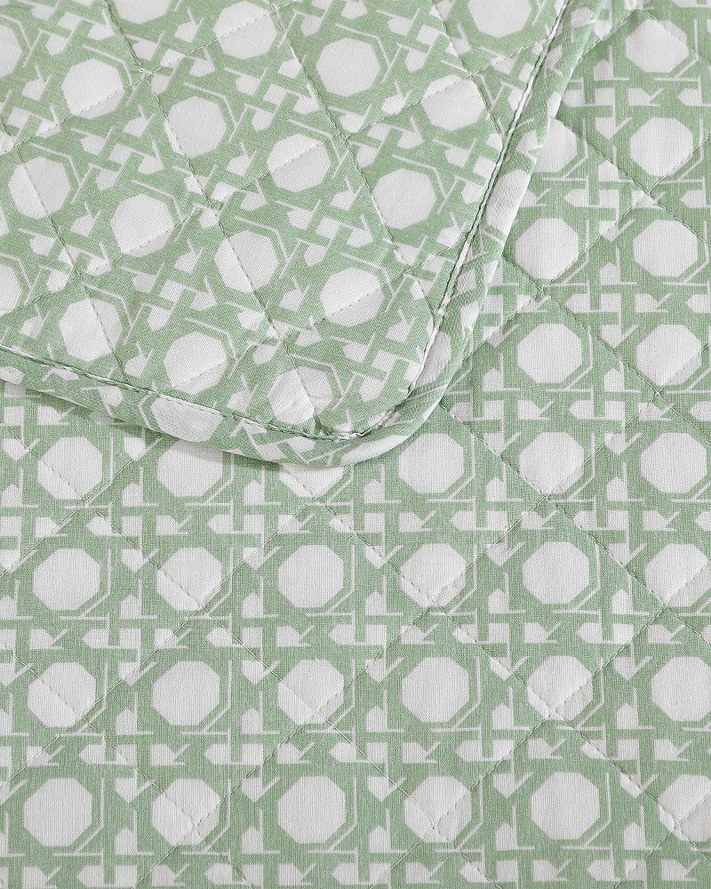 Diamond Isle 3-Piece King Quilt Set - Green/White