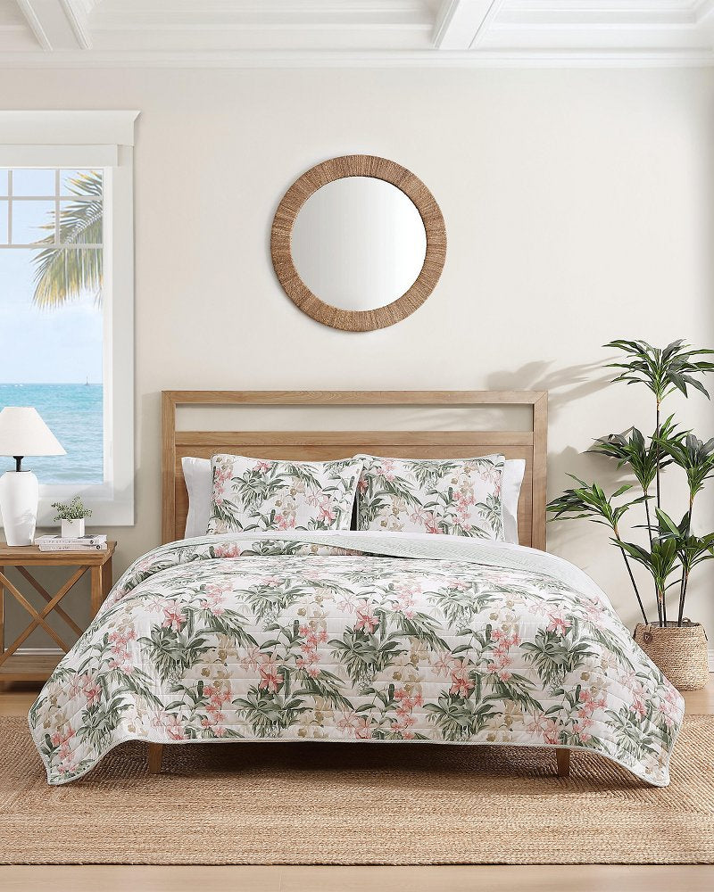 Island Orchid Reversible 3-Piece Full/Queen Quilt Set - Coral Pink/Cream