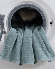 Northern Pacific 2-Piece Bath Towel Set - Blue