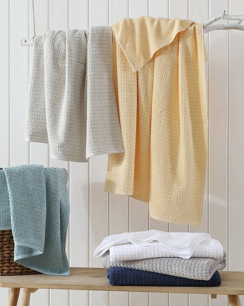 Northern Pacific 2-Piece Bath Towel Set - Blue