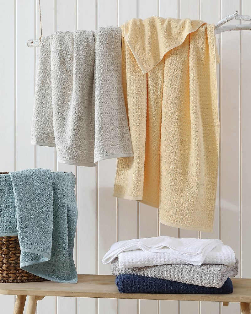 Northern Pacific 2-Piece Bath Towel Set - Brown