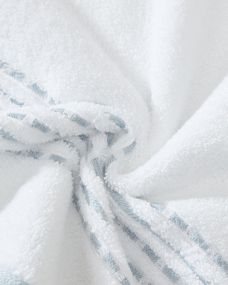 Cliff Side Blue 3-Piece Bath Towel Set - Blue