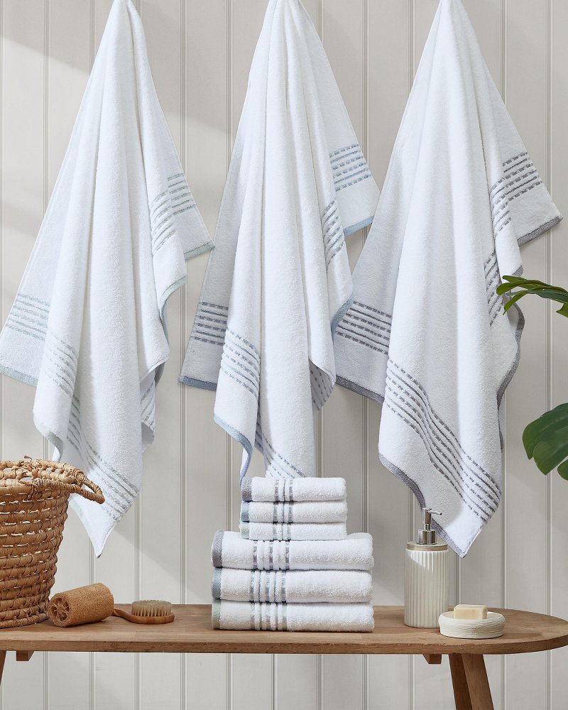 Cliff Side Blue 3-Piece Bath Towel Set - Blue