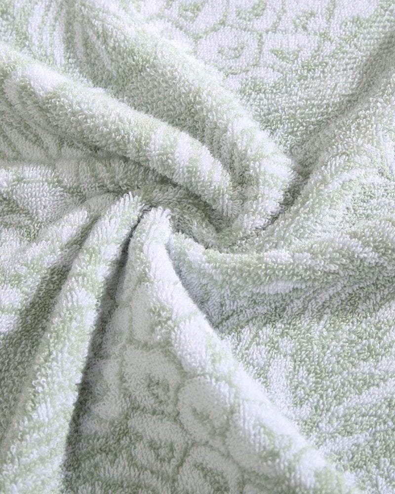 Pineapple Venture 6-Piece Bath Towel Set - Sage/White